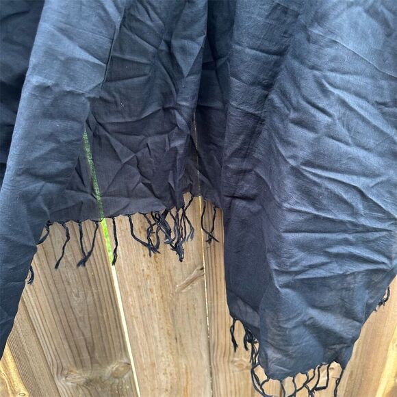 NWT Zengara Black Unisex Shawl Wrap Scarf with Fringe Accents - Picture 2 of 6
